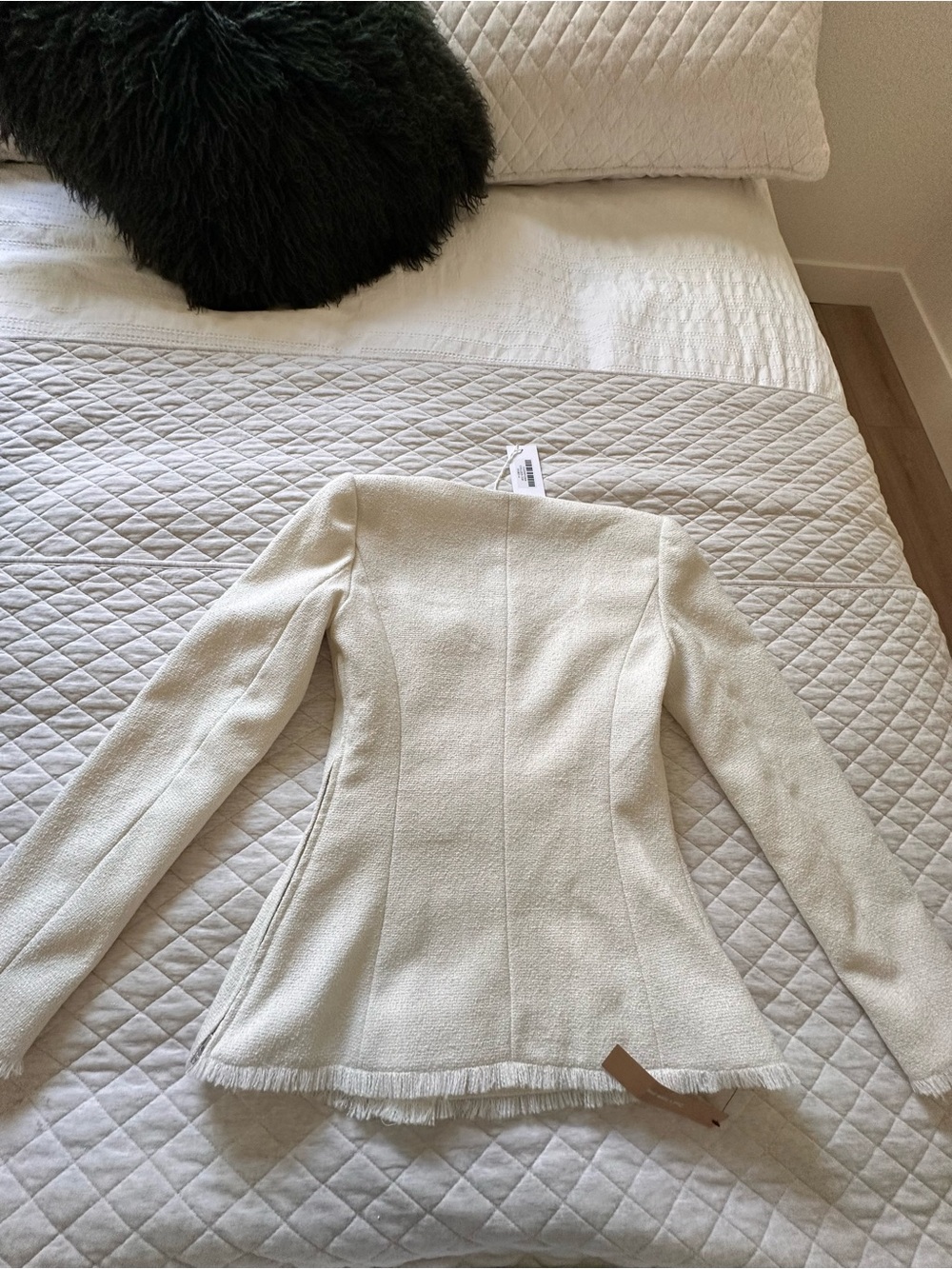 Reformation Cream Colleen Top/Blazer with Gold Buttons size 4 - Picture 5 of 9